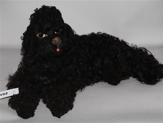 A poodle nightie case